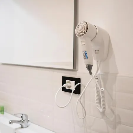 Apartamento Central Station Studio By Flatscollection Milão