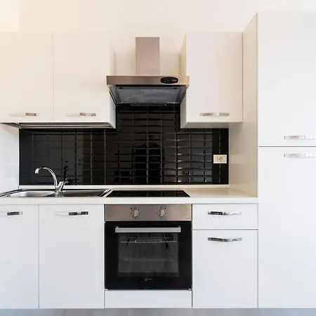 Central Station Studio By Flatscollection Apartment